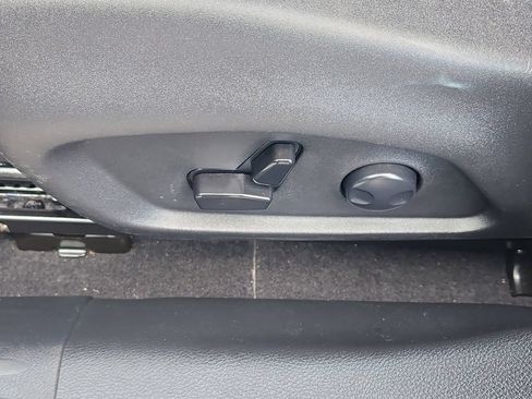 Used 2025 Jeep Compass Limited AWD/4WD image 21