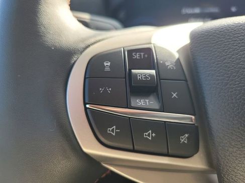 Certified 2025 Ford Explorer Active image 27