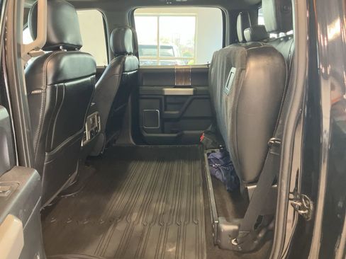 Used 2018 Ford F150 Lariat w/ Equipment Group 502A Luxury AWD/4WD image 35