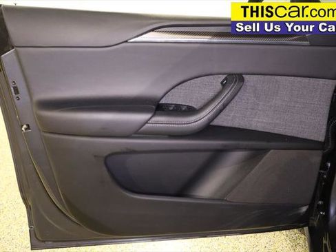 Used 2022 Tesla Model X Plaid image 34