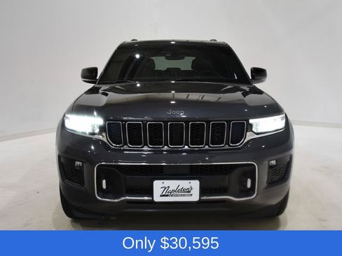 Used 2023 Jeep Grand Cherokee Overland image 2