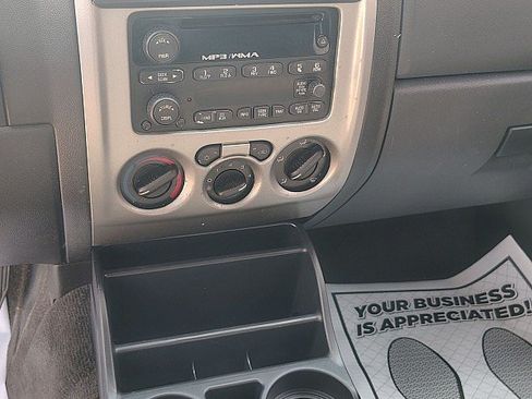 Used 2012 Chevrolet Colorado LT AWD/4WD image 13