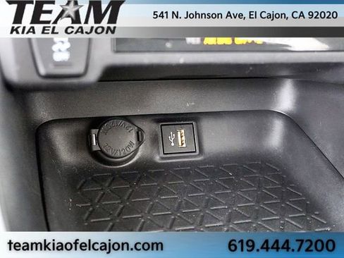 Used 2024 Toyota RAV4 XLE AWD/4WD image 28