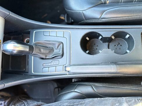 Used 2016 Volkswagen Passat 1.8T S image 17