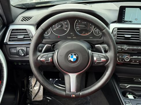 Used 2017 BMW 340i Sedan RWD image 18