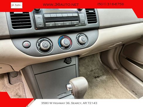 Used 2005 Toyota Camry LE image 19