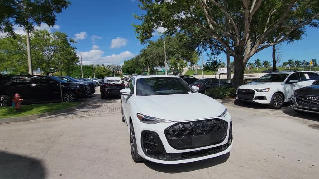 New 2026 Audi Q5 Premium Plus AWD/4WD image 2