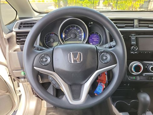 Used 2016 Honda Fit LX image 31