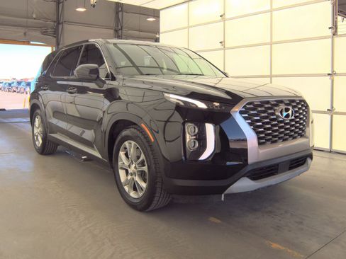 Used 2021 Hyundai Palisade SE w/ Cargo Package image 2