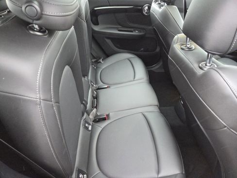 Used 2019 MINI Cooper Countryman S w/ Premium Package image 18