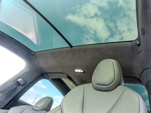 Used 2022 Tesla Model X AWD/4WD image 15