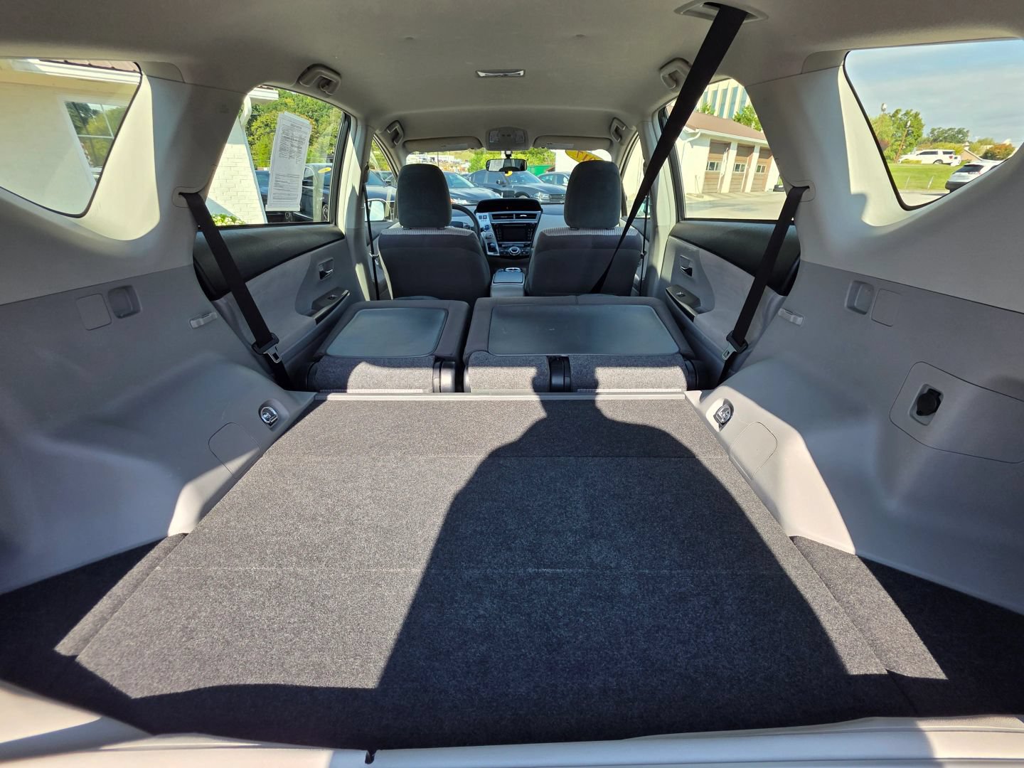 Used 2017 Toyota Prius V Two FWD image 29