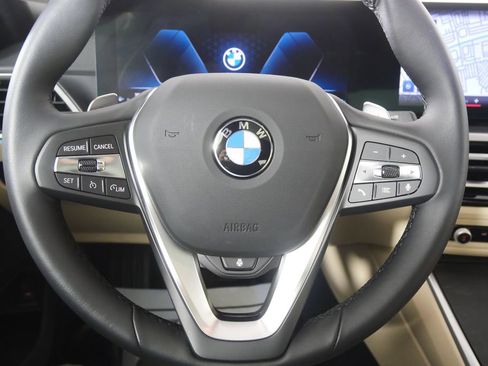 Certified 2023 BMW 330i Sedan w/ Premium Package image 21