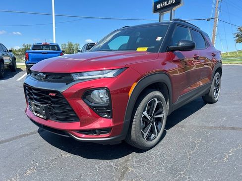 Used 2022 Chevrolet TrailBlazer RS w/ Sun and Liftgate Package AWD/4WD image 1