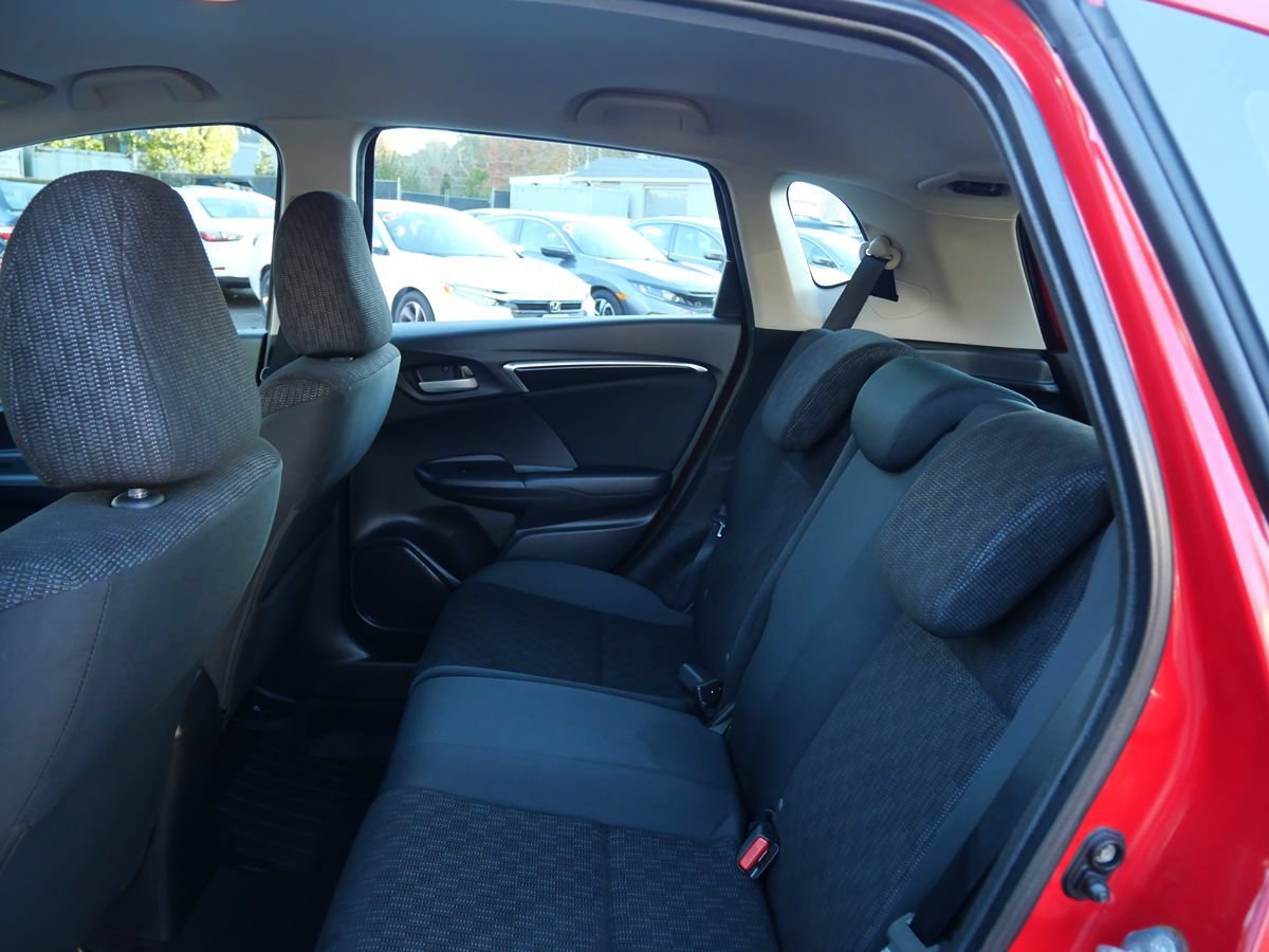 Used 2015 Honda Fit LX image 23