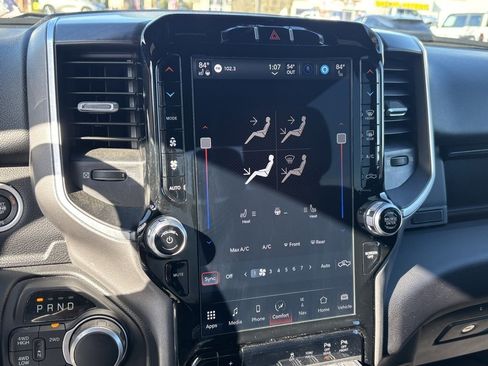 Used 2024 RAM 2500 Big Horn w/ Night Edition image 22