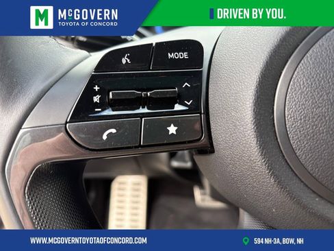 Used 2025 Hyundai Elantra Sport FWD image 19