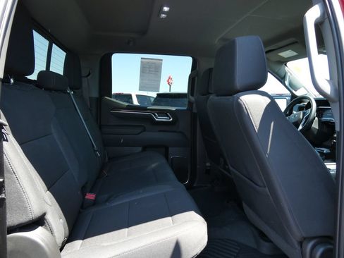 Certified 2025 Chevrolet Silverado 1500 RST AWD/4WD image 16