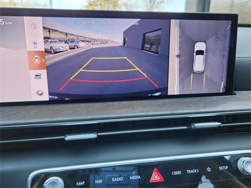 Used 2025 Genesis GV80 3.5T Prestige image 13