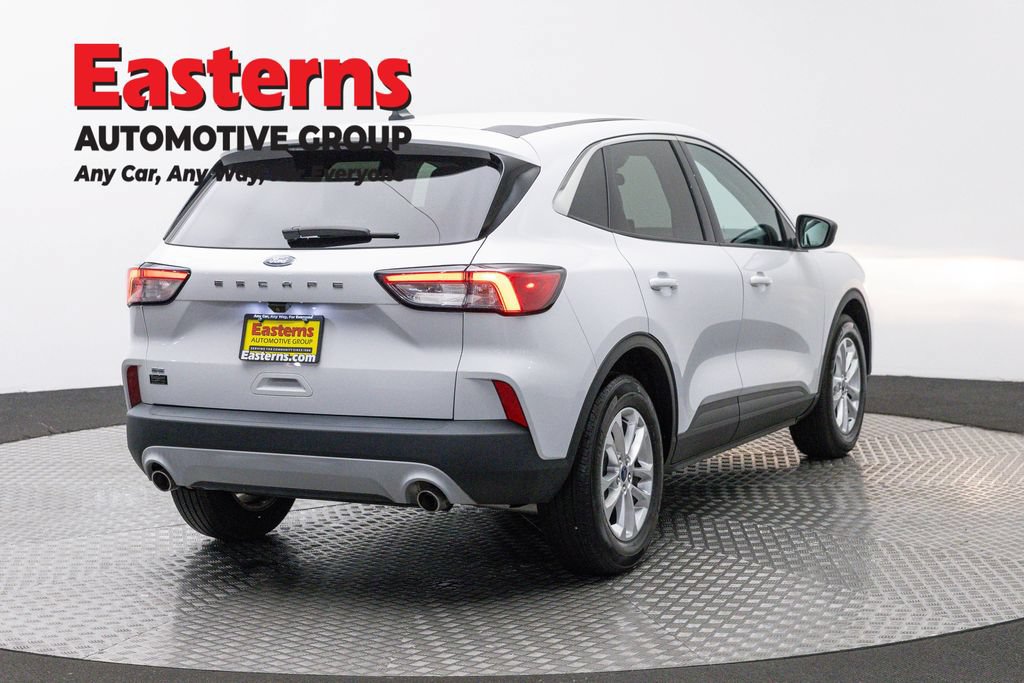 Used 2022 Ford Escape SE FWD image 7