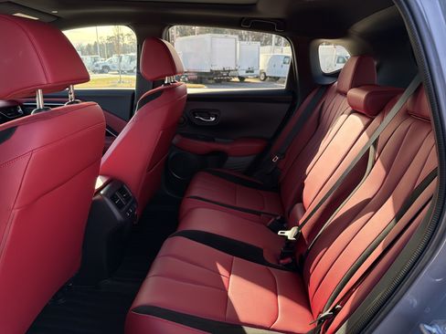 Certified 2025 Acura ADX A-Spec image 31