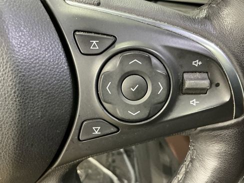 Used 2021 Buick Enclave Avenir w/ Avenir Technology Package image 19