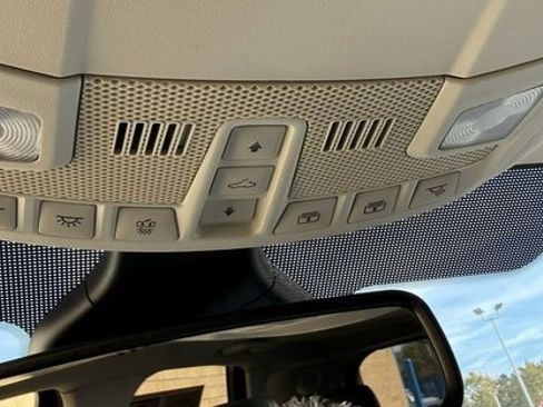 Used 2021 Ford Edge Titanium w/ Equipment Group 301A image 23