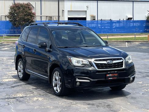 Used 2017 Subaru Forester 2.5i Touring AWD/4WD image 5