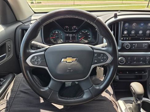 Used 2022 Chevrolet Colorado LT w/ LT Convenience Package AWD/4WD image 19