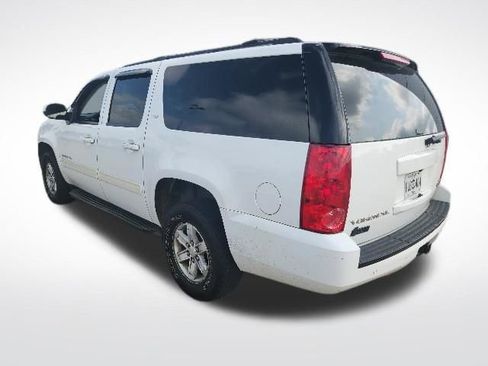 Used 2014 GMC Yukon XL SLT RWD image 7