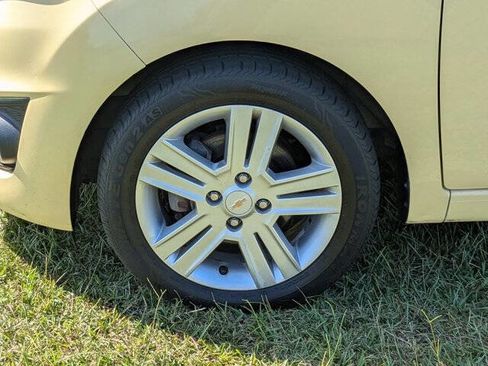 Used 2014 Chevrolet Spark LS image 10