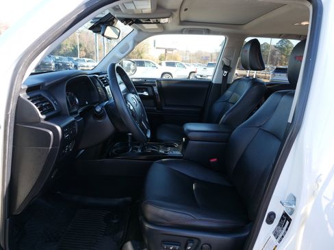 Used 2020 Toyota 4Runner SR5 image 16