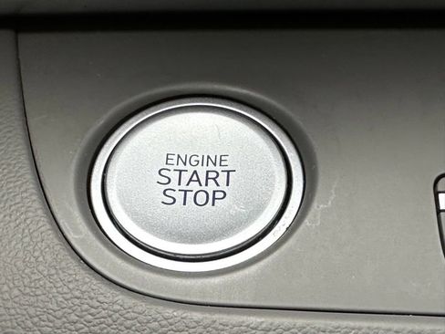 Certified 2023 Hyundai Elantra SEL w/ Convenience Package FWD image 17