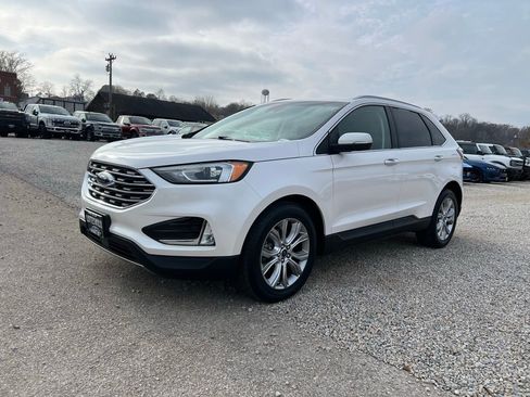 Used 2019 Ford Edge Titanium image 4