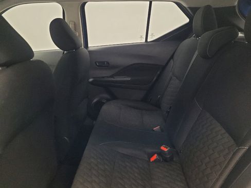Used 2021 Nissan Kicks S FWD image 18