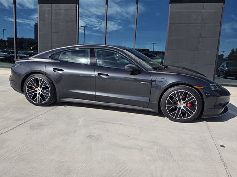 Used 2025 Porsche Taycan 4S image 8