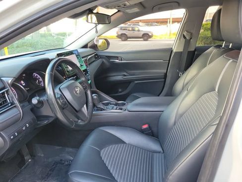 Used 2023 Toyota Camry SE AWD/4WD image 14