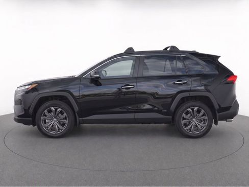 Used 2023 Toyota RAV4 Limited AWD/4WD image 24