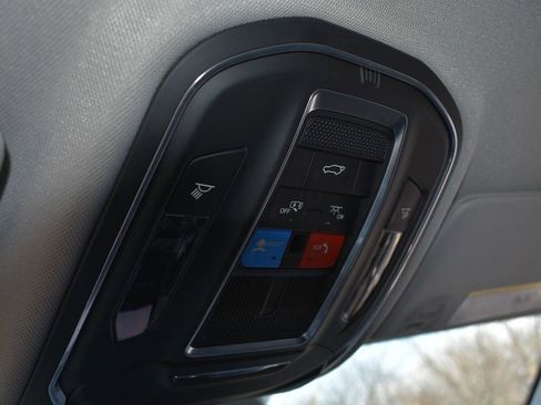 Used 2024 Jeep Grand Cherokee Limited image 23