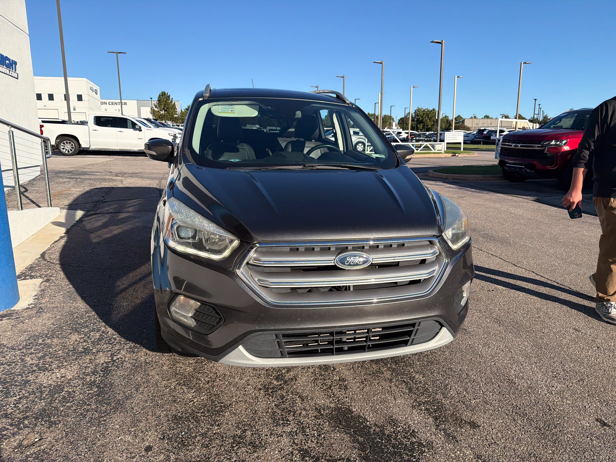 Used 2017 Ford Escape Titanium FWD image 4