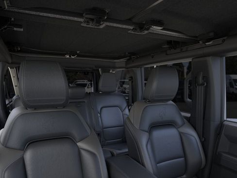 New 2026 Ford Bronco Outer Banks AWD/4WD image 12