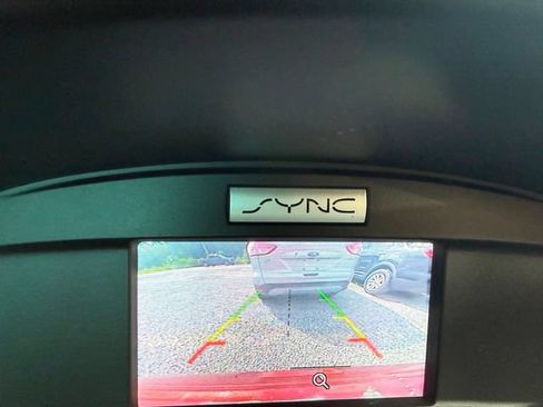Used 2015 Ford Escape SE AWD/4WD image 11