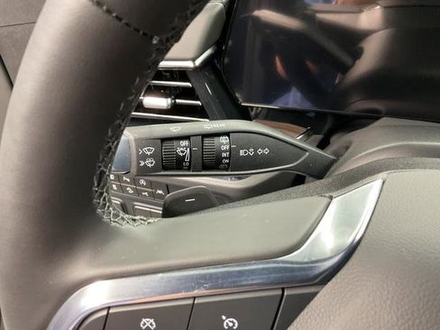 New 2026 Chevrolet Suburban Z71 w/ Comfort Package image 24