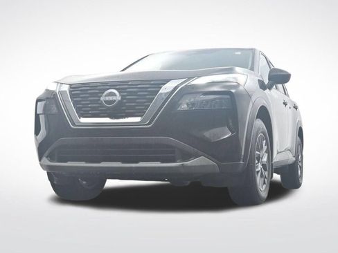 Used 2023 Nissan Rogue S AWD/4WD image 30
