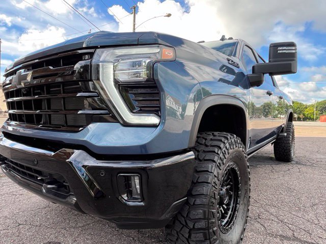 Used 2026 Chevrolet Silverado 2500 LTZ w/ Trail Boss Package AWD/4WD image 22