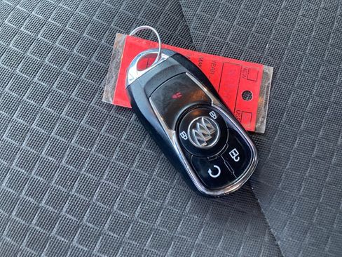 Used 2019 Buick Encore Preferred AWD/4WD image 33
