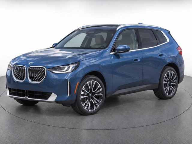 Used 2026 BMW X3 xDrive30i w/ Premium Package AWD/4WD image 2