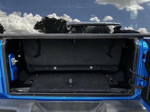 Used 2023 Jeep Wrangler Sport AWD/4WD image 25
