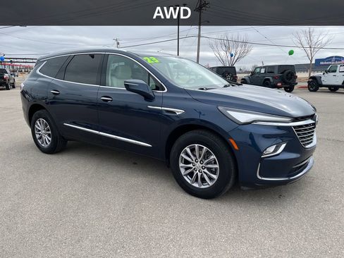 Used 2023 Buick Enclave Essence w/ Trailering Package, 5000 lbs. AWD/4WD image 9