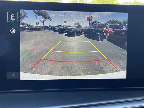 Used 2025 Kia Sorento EX image 30